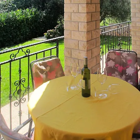 Martina-2 By Interhome דירה *