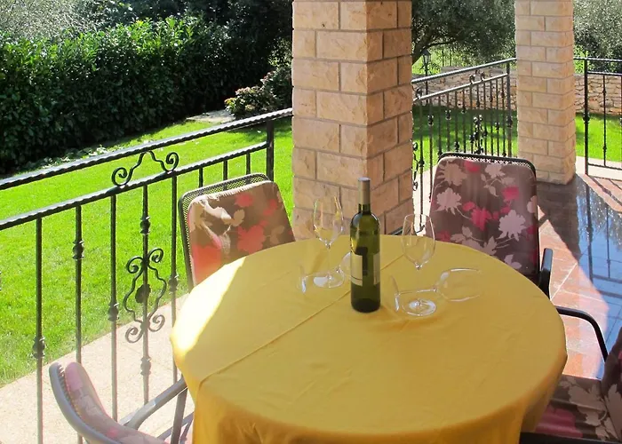 Martina-2 By Interhome 아파트 *